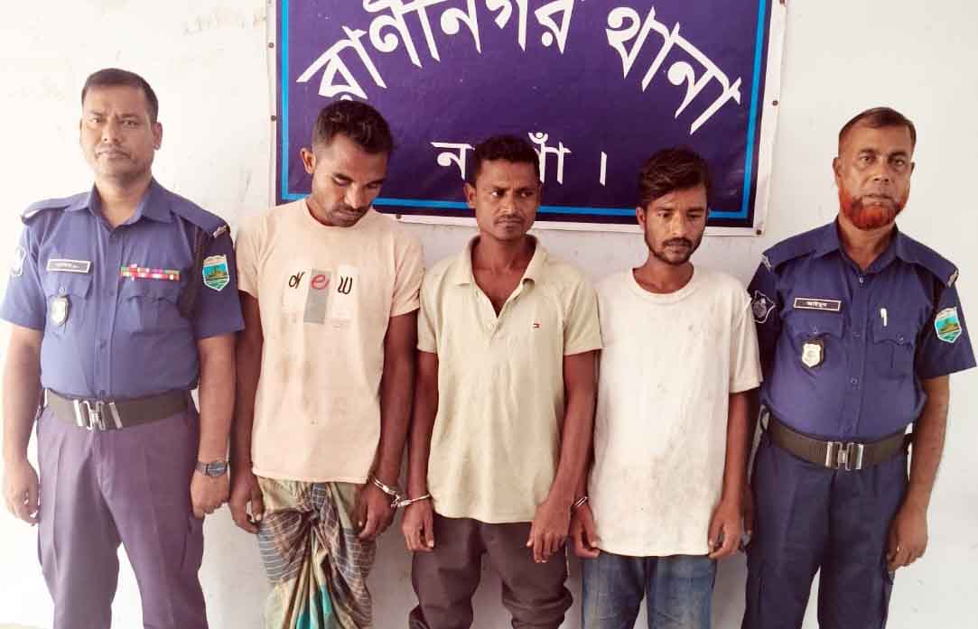 রাণীনগরে চুরির মোটরসাইকেল উদ্ধার, ৩জন গ্রেফতার
