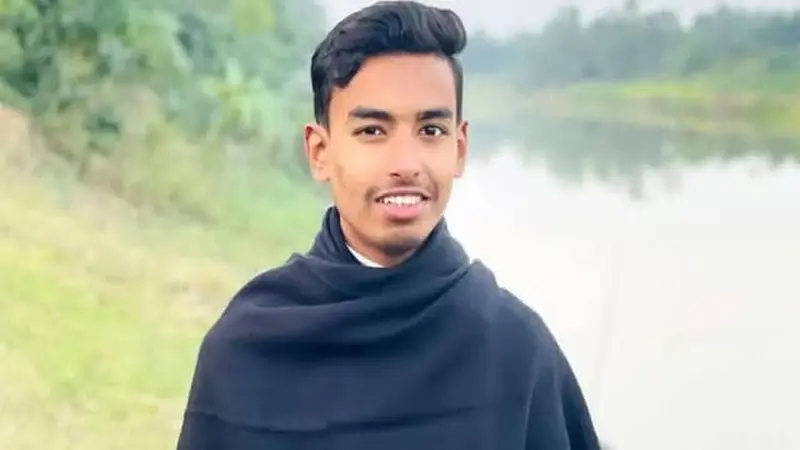 জ্যামাইকা যাওয়ার পথে বিমানবন্দরে আটকে গেলেন মাহদী হাসান