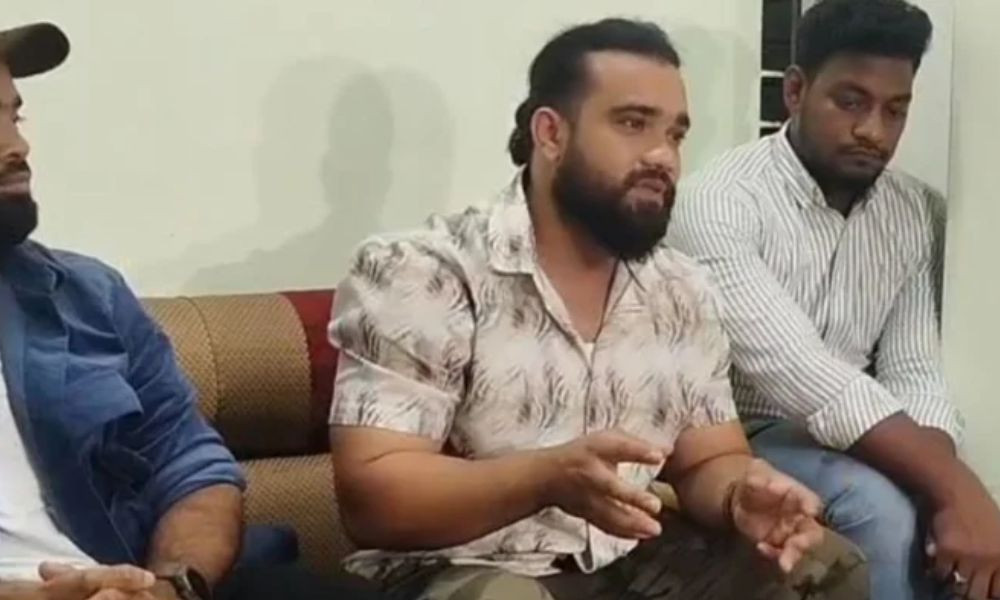 বিচার চাইতে নিজের বিরুদ্ধেই মামলা, যা বললেন রুমি