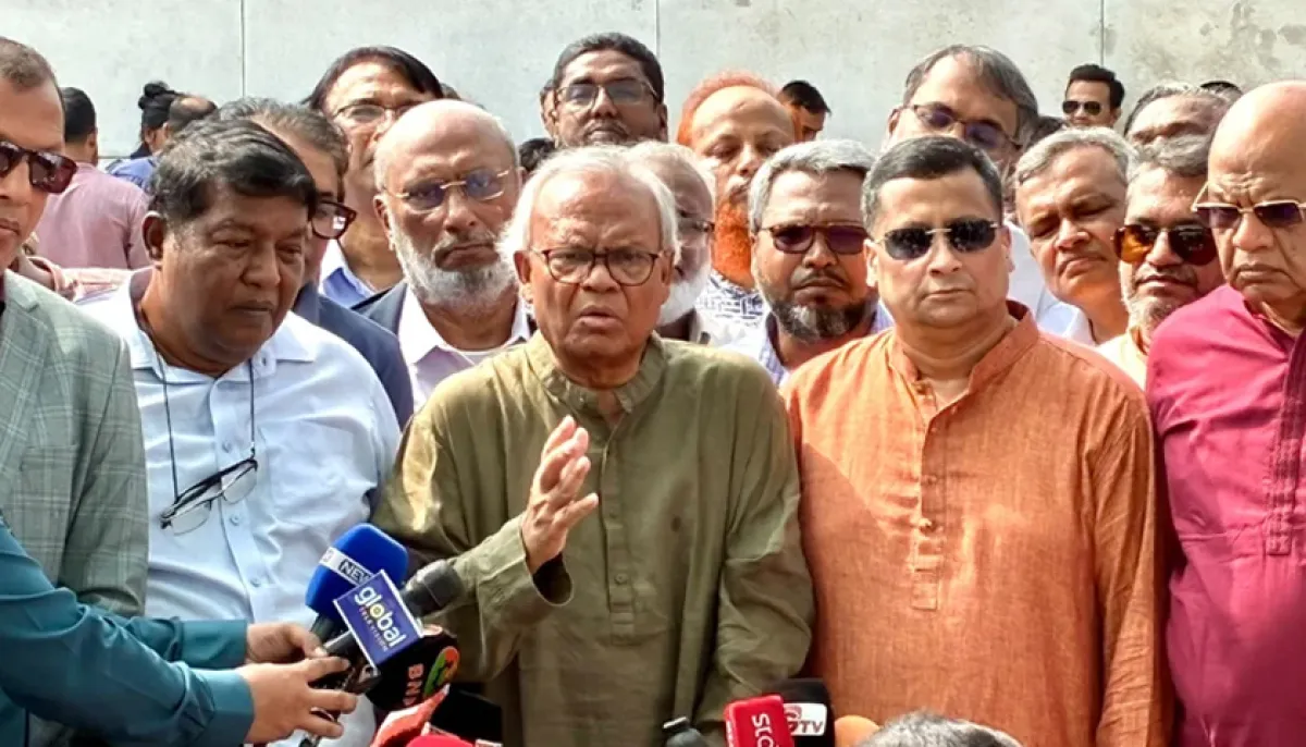 প্রবাসে থেকেও দেশের মানুষের পাশে থেকেছেন তারেক রহমান: রিজভী