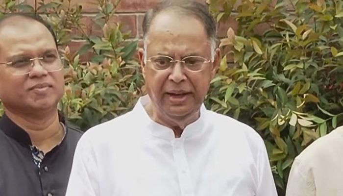 উদ্বিগ্ন হওয়ার কিছু নেই, ৯ তারিখ আরও ২টি ভেসেল আসছে : জ্বালানি মন্ত্রী