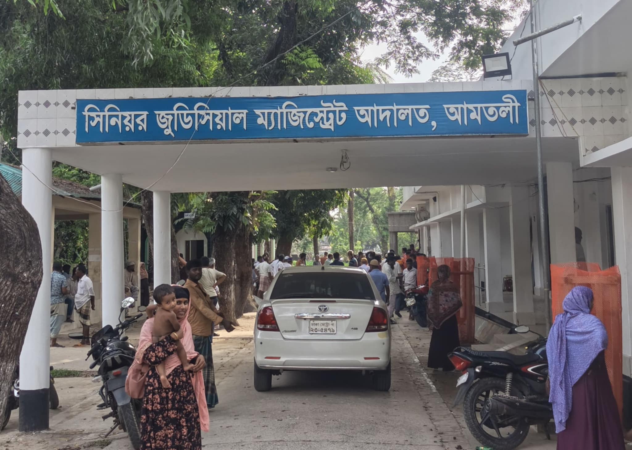নবীনবরণে ‘জয় বাংলা’ স্লোগান ঘিরে মামলা, চার শিক্ষার্থী কারাগারে