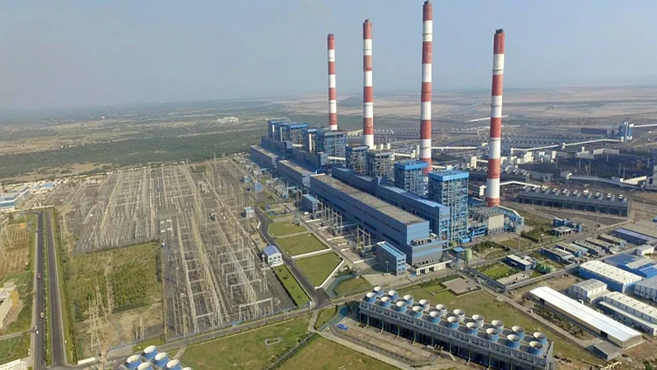 জাতীয় গ্রিডে যুক্ত হলো আদানি পাওয়ারের ৯২৫ মেগাওয়াট বিদ্যুৎ