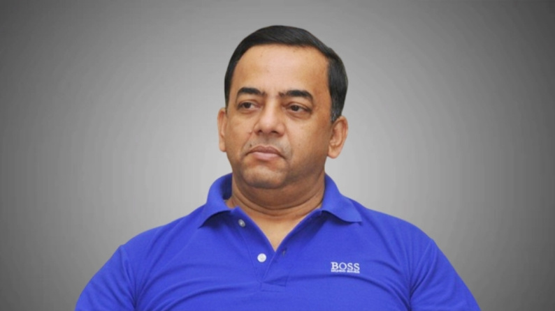 দেশে ফেরা ঠ্যাকাতে নতুন ফন্দি, দুবাইয়ে নিজের নামে নিজেই মামলা করলেন বেনজির