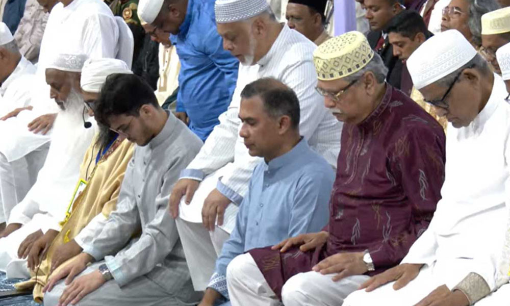 জাতীয় ঈদগাহে ঈদের প্রধান জামাত অনুষ্ঠিত