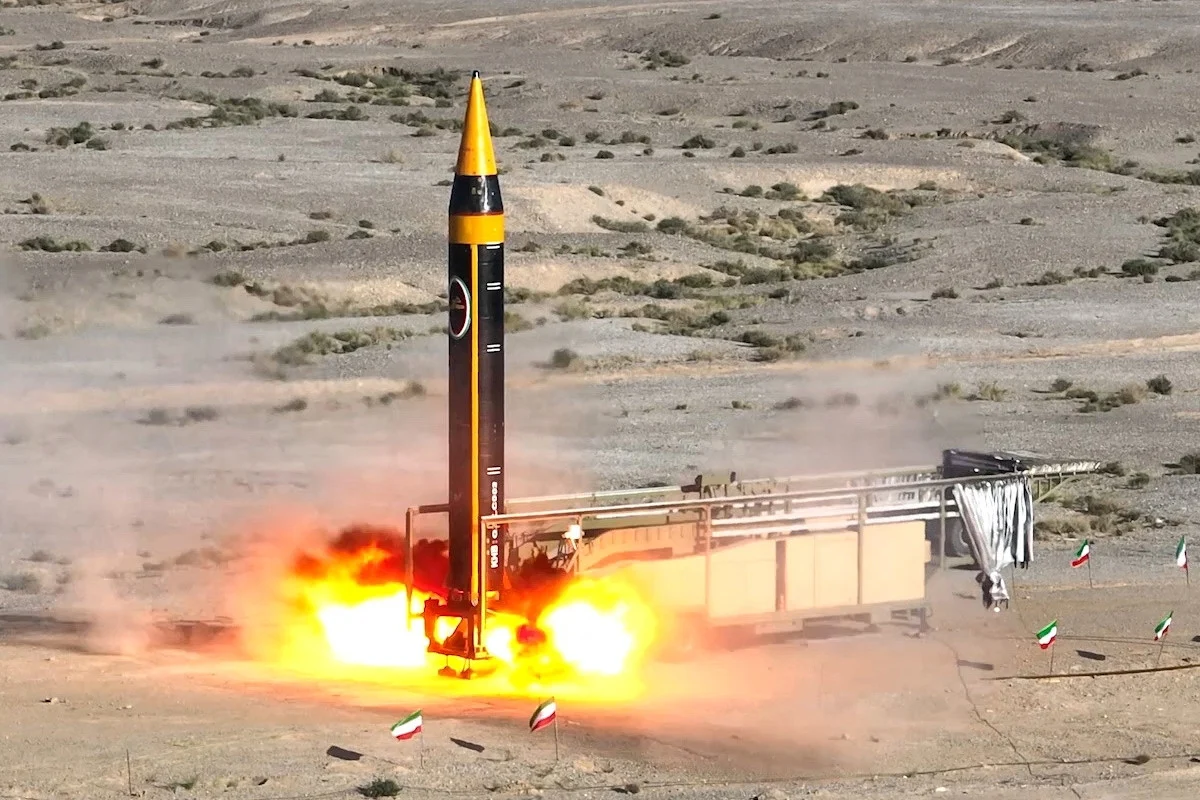 ভূখণ্ড ব্যবহার করতে দিলেই আক্রমণ, প্রতিবেশীদের হুঁশিয়ারি ইরানের