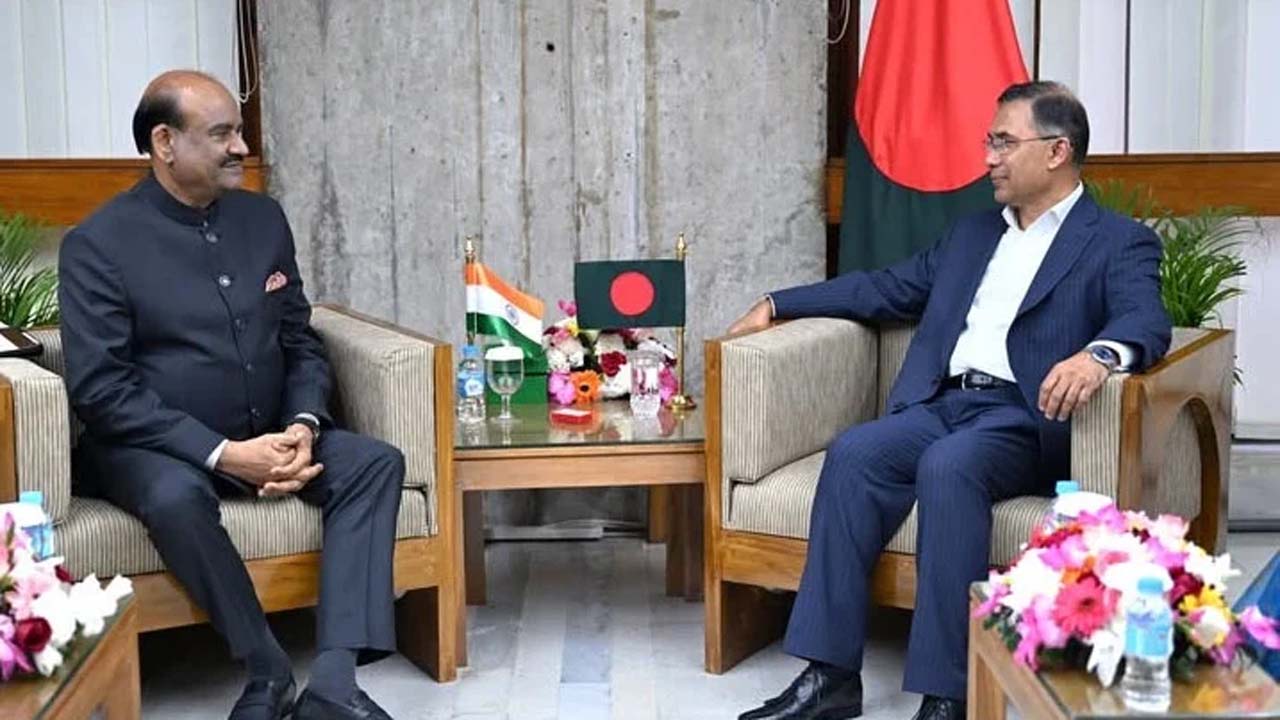 প্রধানমন্ত্রী তারেক রহমানকে ভারত সফরের আমন্ত্রণ জানালেন ওম বিড়লা