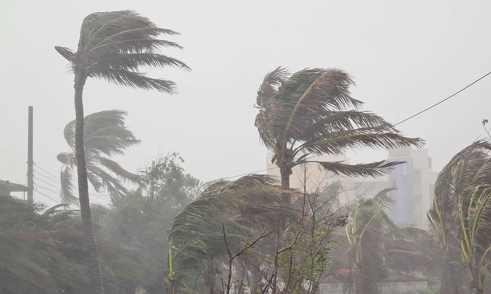 চার জেলায় ৮০ কিমি বেগে ঝড়ের আভাস