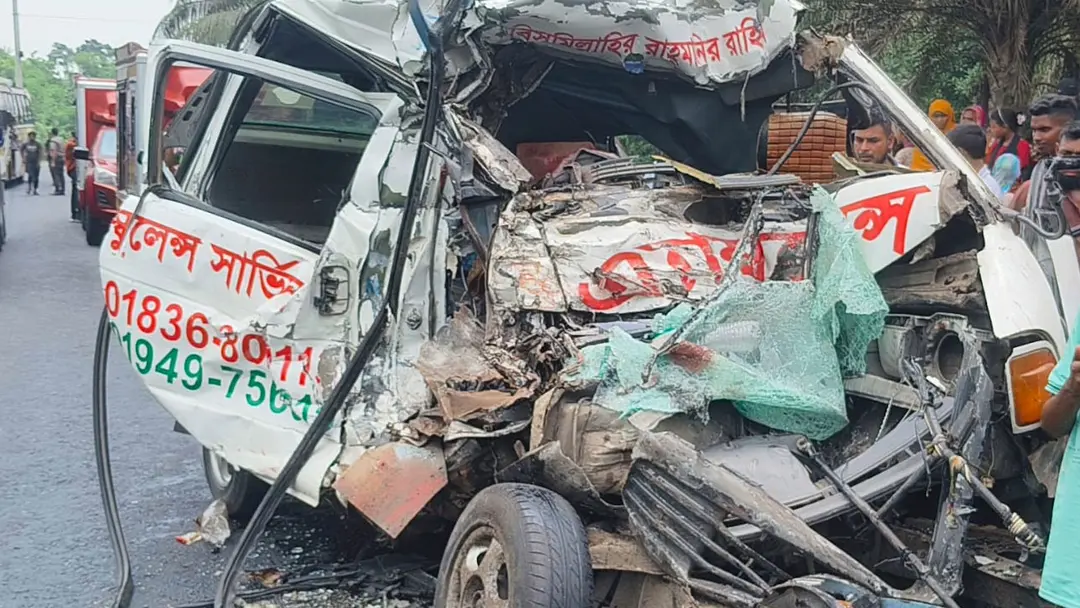 নিহত ৫ জনের ৪ জনই একই পরিবারের, যাচ্ছিলেন হাসপাতালে
