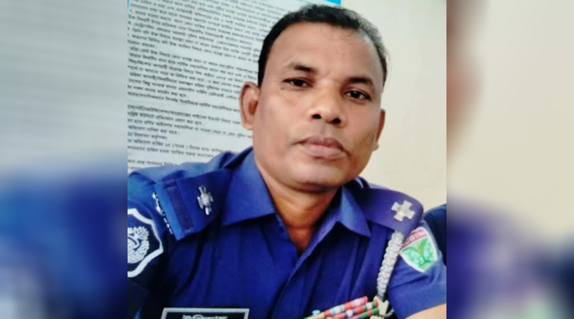 ‘আমি পোশাক লাগিয়েছি ঘুষের টাকা দিয়ে, ঘুষ খাওয়ার জন্যই’
