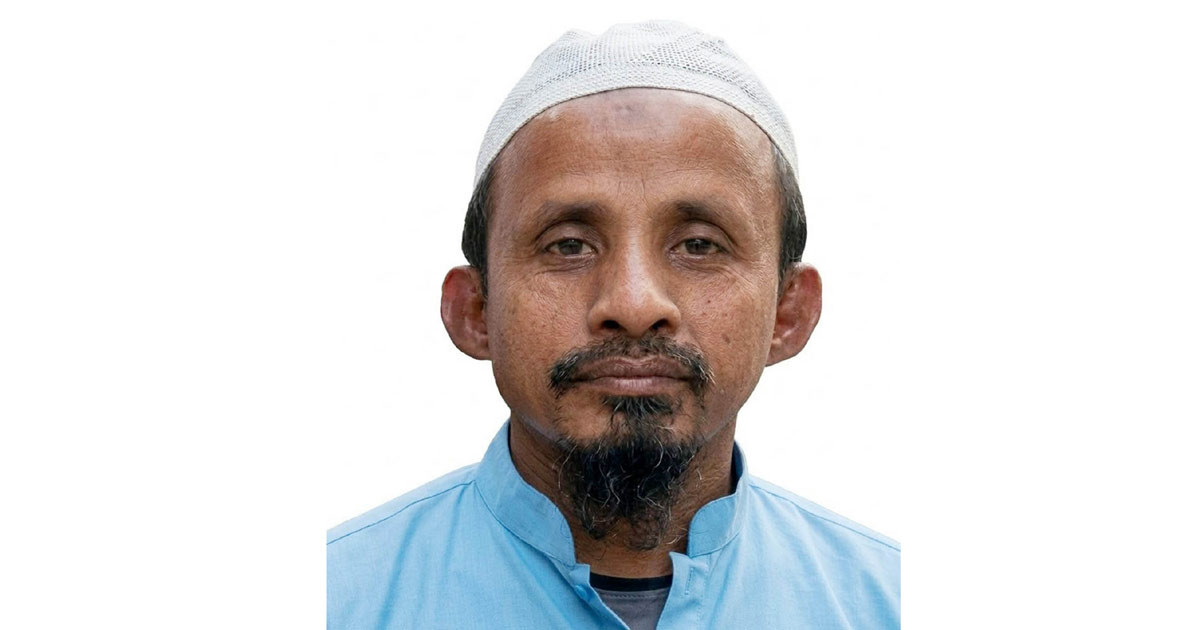 চিকিৎসার অভাবে থেমে যেতে পারে মুয়াজ্জিনের আজানের সুর
