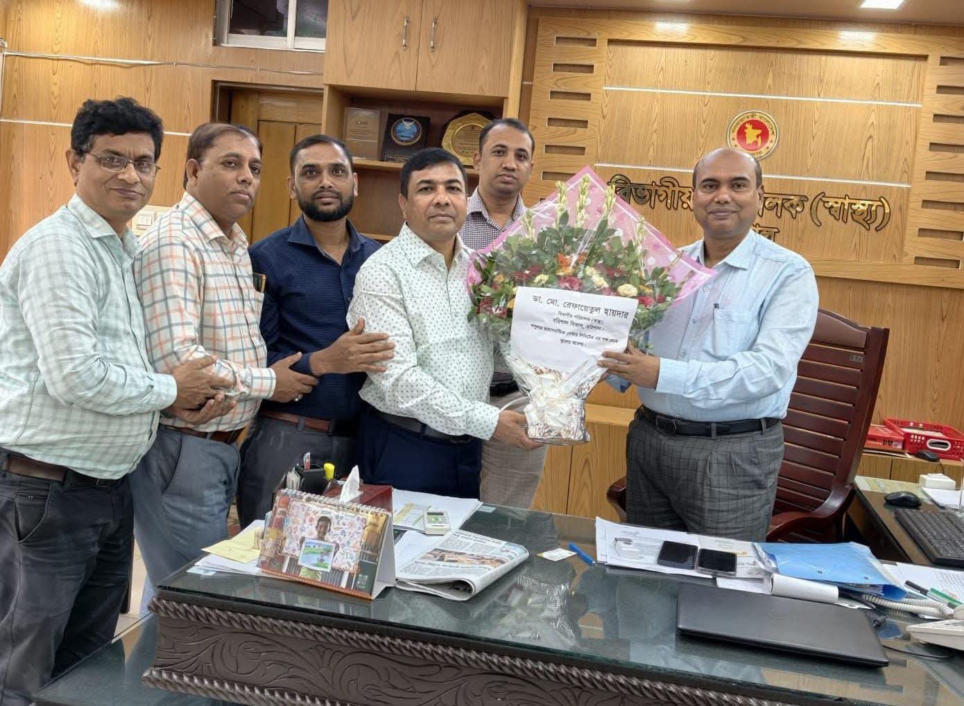 ‎বরিশালে নবাগত বিভাগীয় স্বাস্থ্য পরিচালককে পপুলার ডায়াগনস্টিক সেন্টারের শুভেচ্ছা