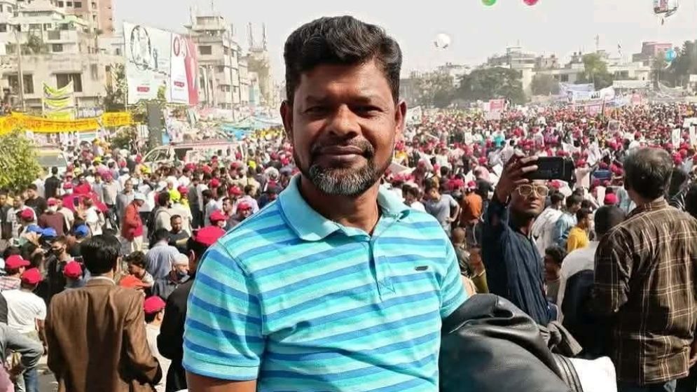 মোহাম্মদপুরে প্রকাশ্যে বিএনপি নেতাকে কুপিয়ে জখম