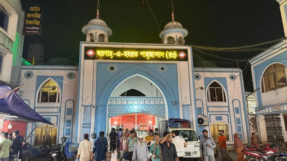 ধর্মীয় আবেগকে পুঁজি করে কোটি কোটি টাকা লোপাট, নেপথ্যে যারা