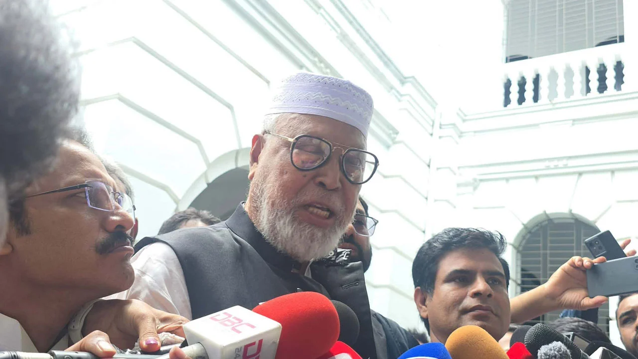 হাতকড়া আমাদের কাছে নববধূর চুড়ির মতো : কাদের সিদ্দিকী