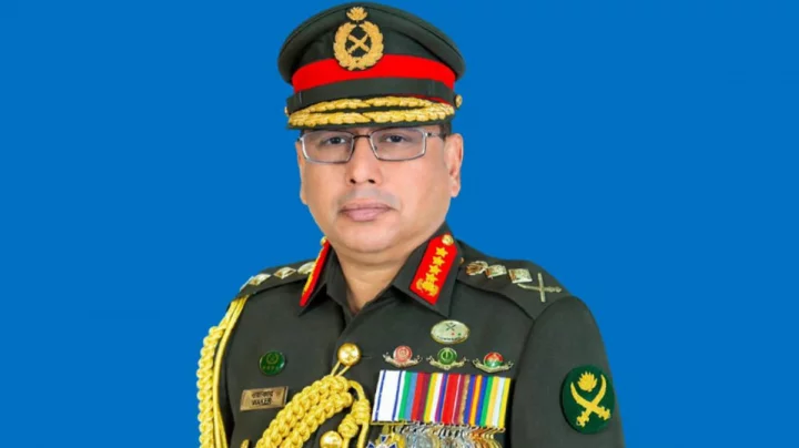 পাঁচ দিনের সরকারি সফরে তুরস্ক গেলেন সেনাপ্রধান
