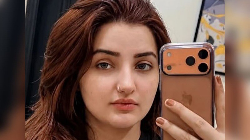 জনপ্রিয় টিকটক তারকাকে গুলি করে হত্যা