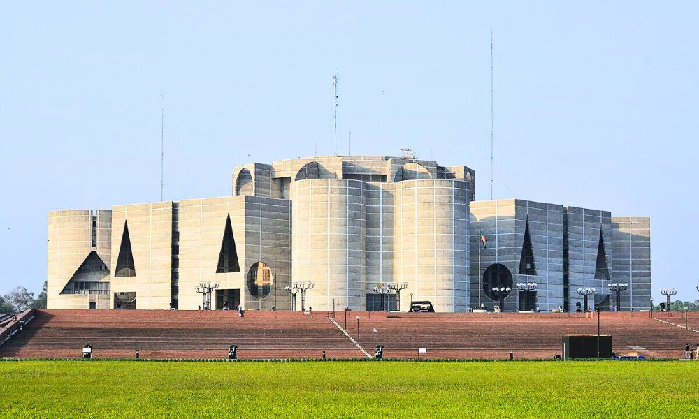 শপথ অনুষ্ঠানের জন্য প্রস্তুত সংসদ সচিবালয়