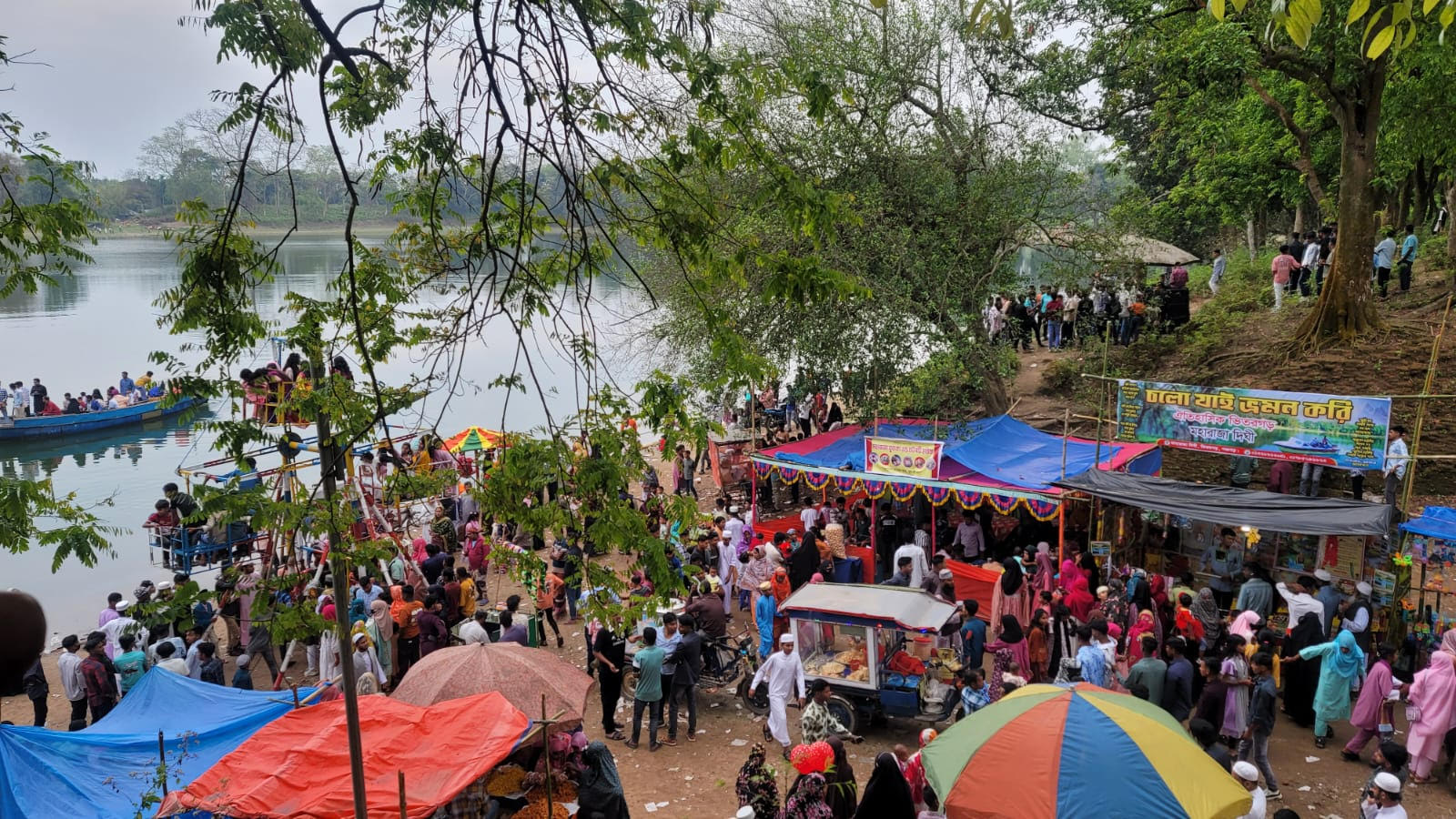 ঐতিহাসিক মহারাজার দিঘিতে তিন দিনব্যাপী বৈশাখী মেলা