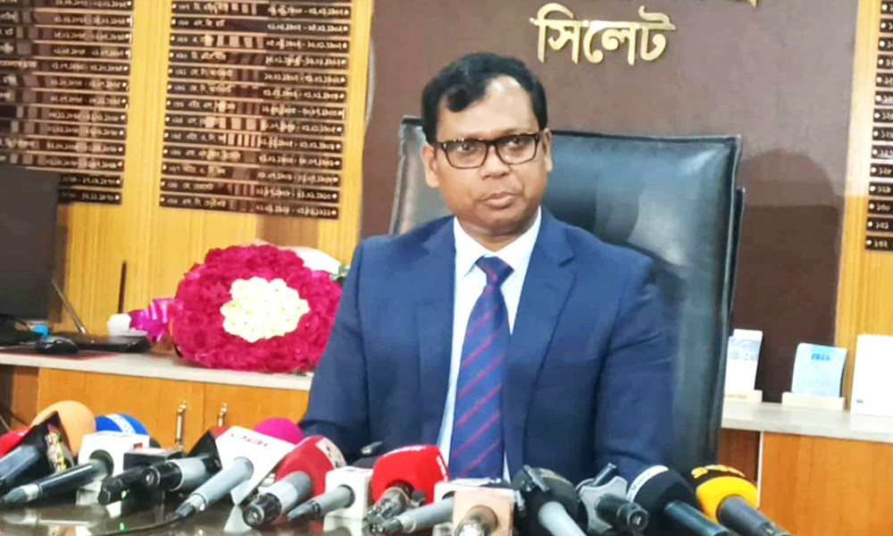 ডিসি সারোয়ারকে আদালতের শোকজ, জানা গেল কারণ