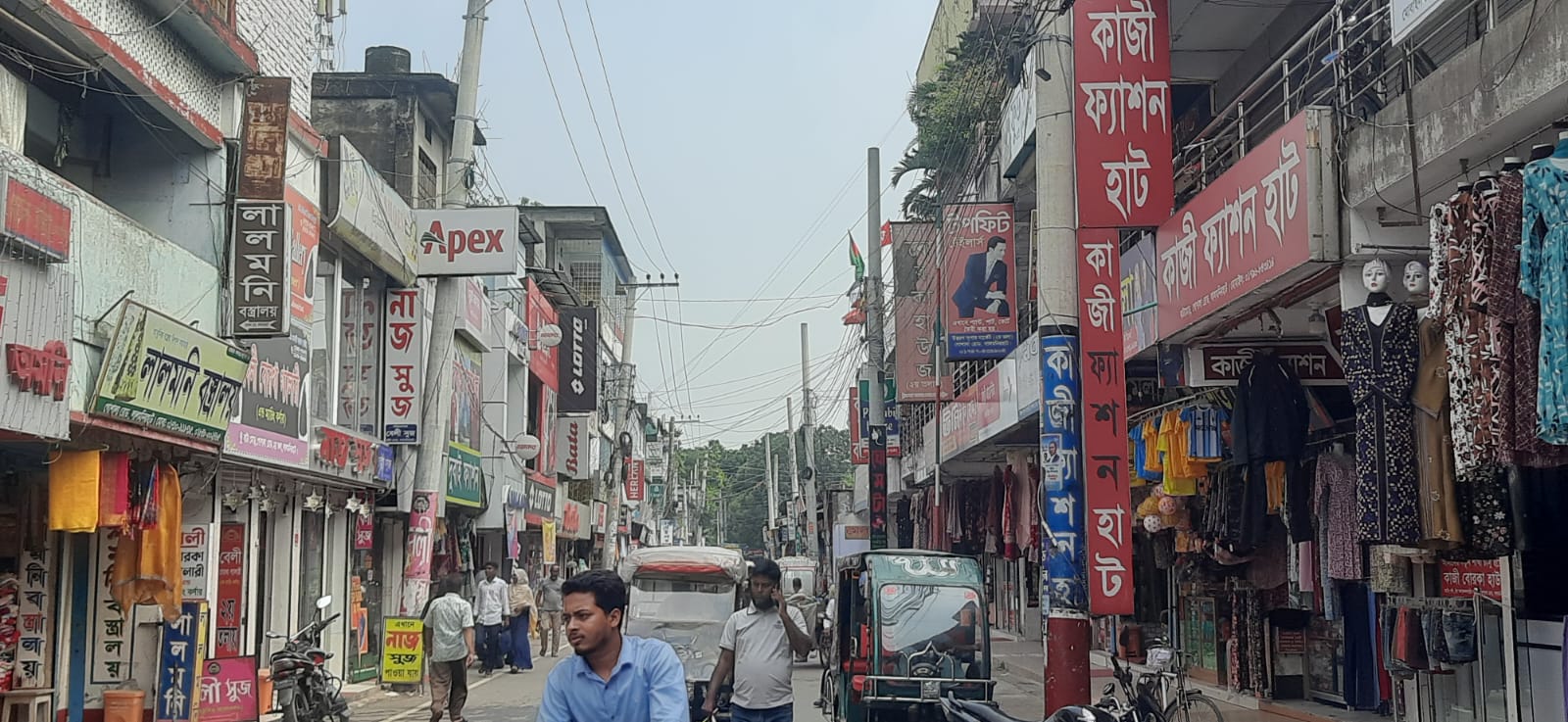 লালমনিরহাটে নেসকোর গাফিলতি, ২৫০ ব্যবসা প্রতিষ্ঠান ও ব্যাংক-বীমা ৭২ ঘন্টা বিদ্যুৎহীন
