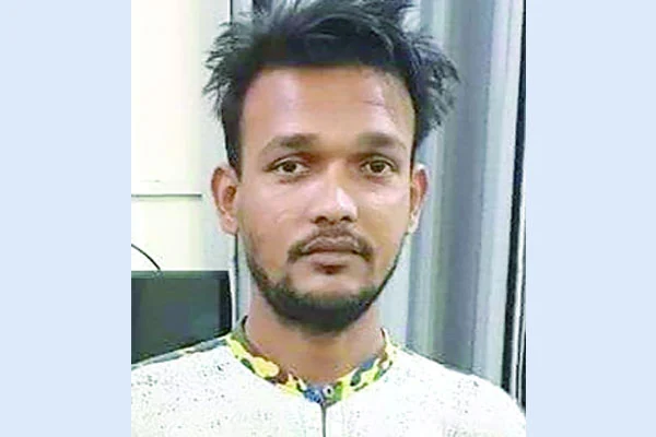 পুলিশকে মেরে সুড়ঙ্গ দিয়ে পালাল শীর্ষ সন্ত্রাসী বগা