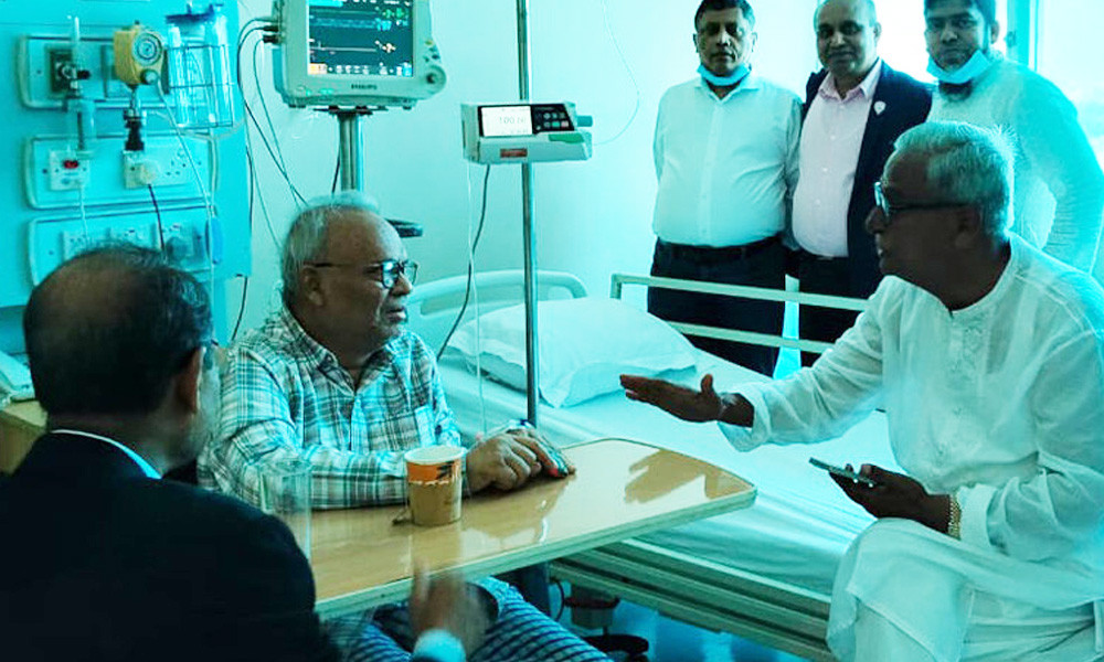 হাসপাতাল থেকে আজ বাসায় ফিরছেন রিজভী