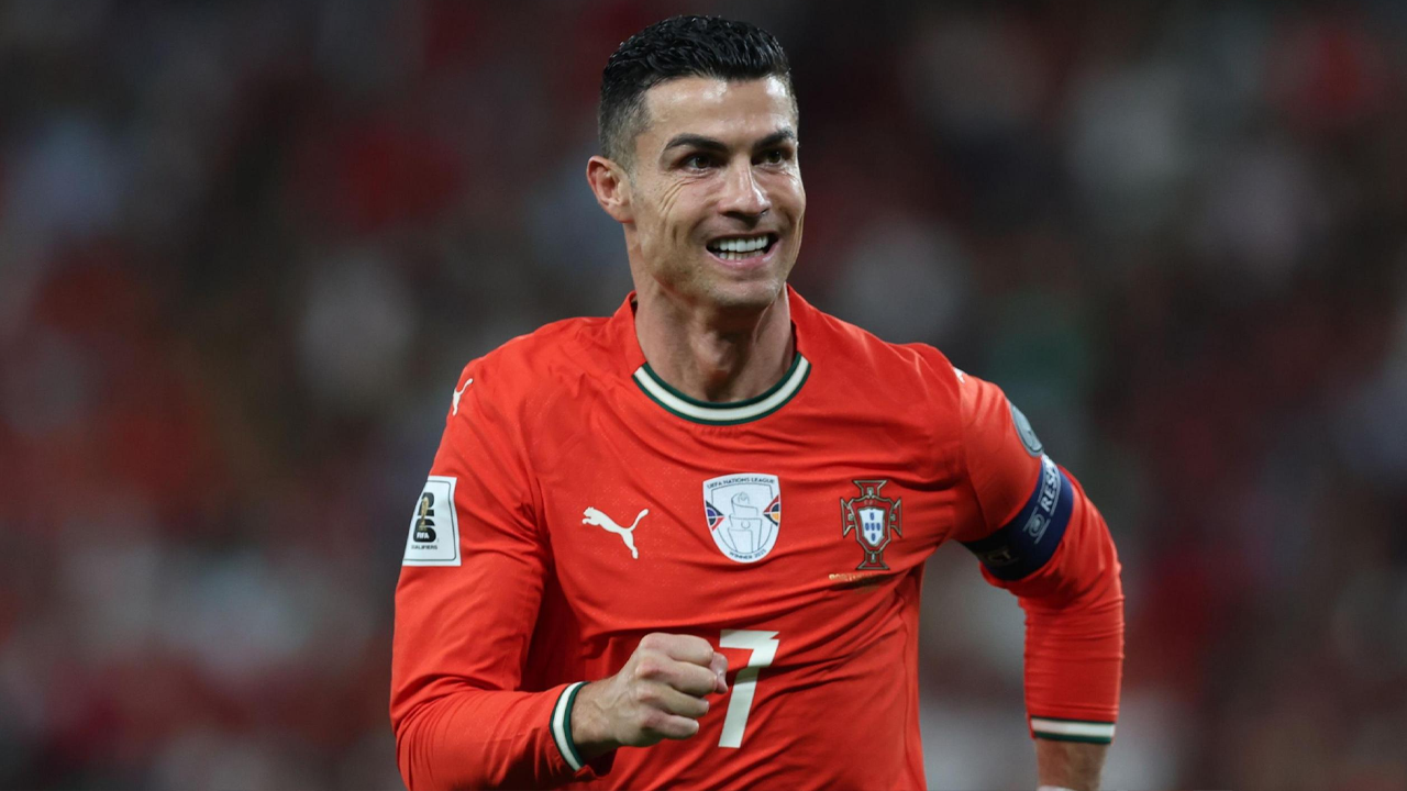 রোনালদোকে সাময়িক নিষিদ্ধ করলো পর্তুগাল