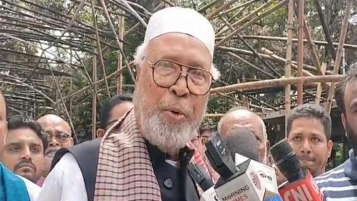 বঙ্গবন্ধুর বাড়ি পুড়তে দেখার আগে আমার মরণ হলে ভালো হতো: কাদের সিদ্দিকী বঙ্গবন্ধুর বাড়ি পুড়তে দেখার আগে আমার মরণ হলে ভালো হতো: কাদের সিদ্দিকী