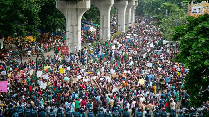 গণঅভ্যুত্থানে নিহত ৭০৮ জনের তালিকা প্রকাশ করল সরকার গণঅভ্যুত্থানে নিহত ৭০৮ জনের তালিকা প্রকাশ করল সরকার