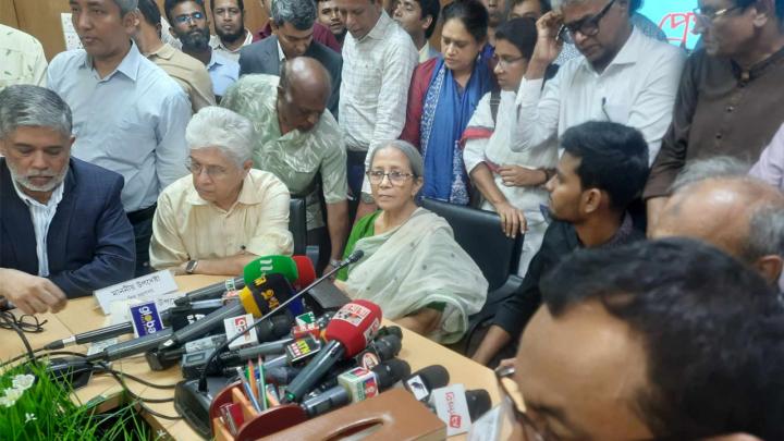 পোশাক শ্রমিকদের ১৮ দফা দাবি মেনে নেওয়ার সিদ্ধান্ত পোশাক শ্রমিকদের ১৮ দফা দাবি মেনে নেওয়ার সিদ্ধান্ত