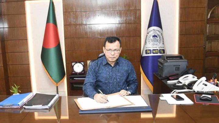 সিআইডির প্রধান হিসেবে দায়িত্ব নিলেন গাজী জসীম অস্তিত্বহীন স্কুলের নামে সোয়া কোটি টাকা লোপাট!
