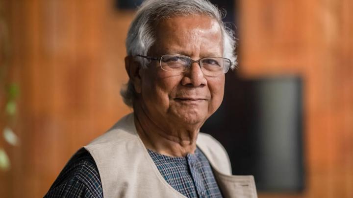 থাইল্যান্ড থেকে দেশের উদ্দেশ্যে রওনা হলেন প্রধান উপদেষ্টা