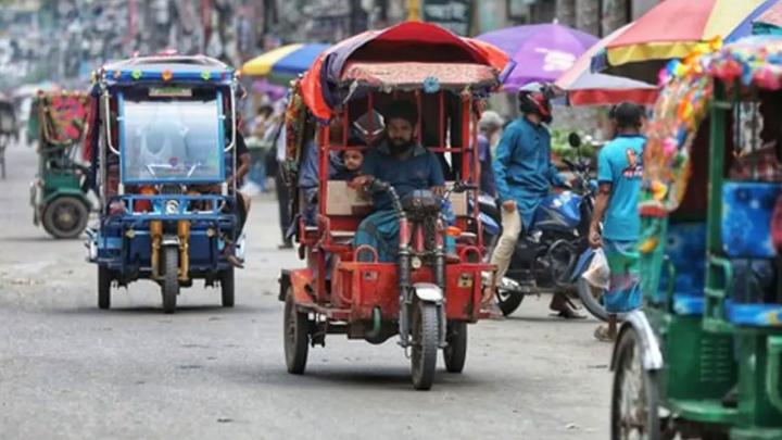 ঢাকার মূল সড়কে কোনো ব্যাটারিচালিত রিকশা চলতে পারবে না