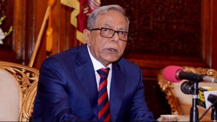 আটকের পরও যে ফোনে আবদুল হামিদকে ছেড়ে দেওয়া হয়!