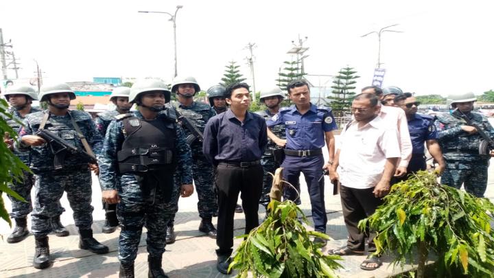 বরগুনায় যৌথবাহিনী কর্তৃক  মোবাইল কোর্ট  পরিচালনা