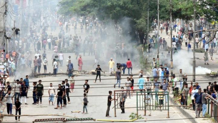 ফিরে দেখা ১৯ জুলাই: সারা দেশে নিহত ৬৭, কারফিউ জারি