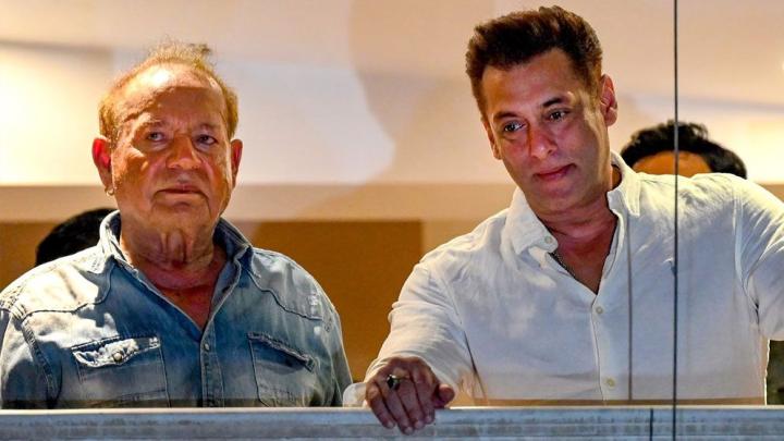 ‘হায় যদি আগে বুঝতাম!’: বাবার যে শাসন নিয়ে সালমানের এতো আফসোস