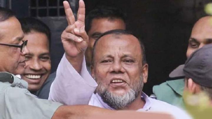 মানবতাবিরোধী অপরাধ : মৃত্যুদণ্ড থেকে খালাস পেলেন মোবারক হোসেন