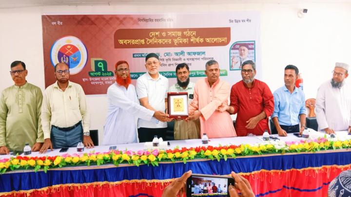 দেশের সমৃদ্ধি ও স্বাধীনতা টিকিয়ে রাখতে জুলাই বিপ্লবের ছাত্রদের ঐক্য ধরে রাখতে হবে: ড আলী আফজাল 