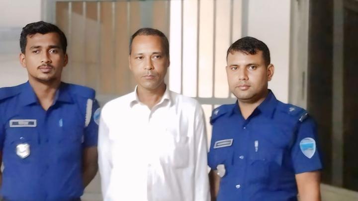 ২০ বছরের দণ্ডিত আসামি ভিন্ন পরিচয়ে ২৩ বছর, ঢাকায় শিক্ষকতায়