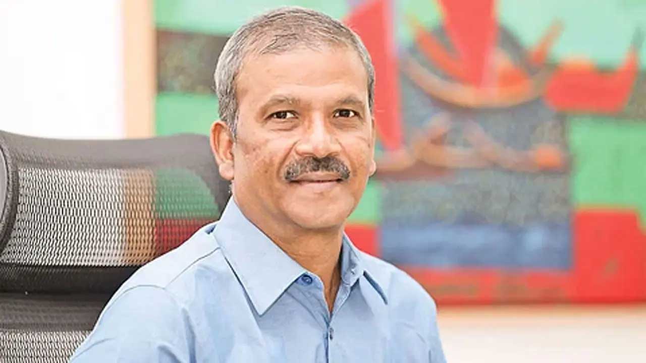 শতকোটি টাকা দুর্নীতির অভিযোগ: আসিফ নজরুলের বিরুদ্ধে দুদকে আবেদন