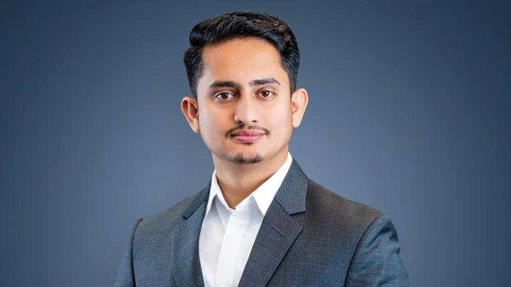 চীন থেকে দেওয়া সারজিস আলমের পোস্ট ভাইরাল