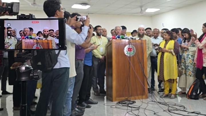 শাপলা প্রতীক পাচ্ছে না এনসিপি, কারণ তালিকায় নেই : ইসি সচিব