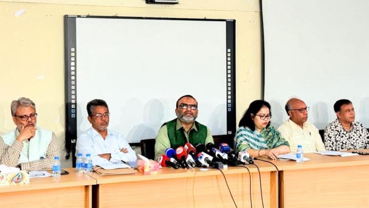 ডাকসু নির্বাচনের ব্যালট পেপার ছাপানো নিয়ে যা বললেন উপাচার্য