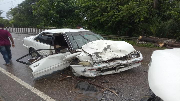 শ্রীমঙ্গলে নৃশংস সড়ক দুর্ঘটনা: ব্যবসায়ী নিহত, দুইজনের অবস্থা সংকটাপন্ন