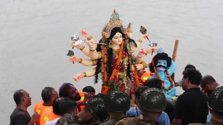 বিসর্জনে শেষ হলো দুর্গোৎসব