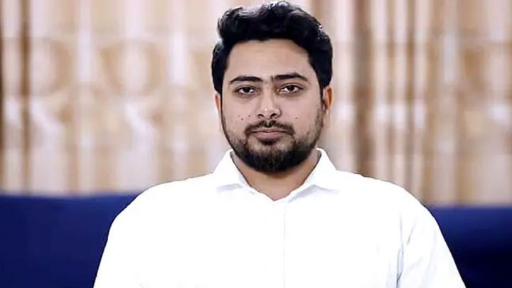 অনেক উপদেষ্টা আখের গুছিয়েছেন, সেফ এক্সিটের বিষয়ে ভাবছেন : নাহিদ ইসলাম