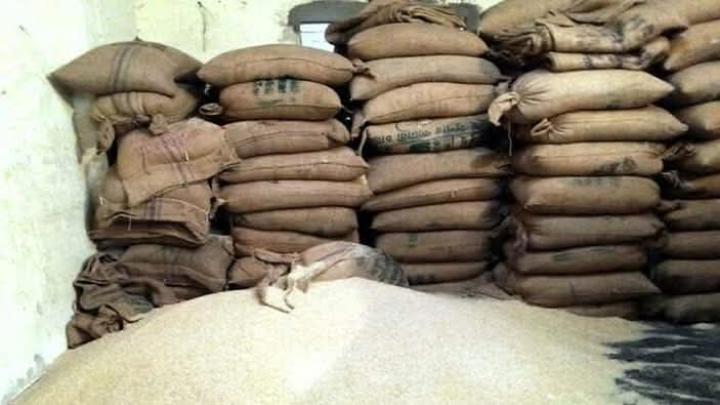 তানোরের বাধাইড় ইউনিয়নে ৩০ কেজি চাউল বরাদ্দে অনিয়মের অভিযোগ