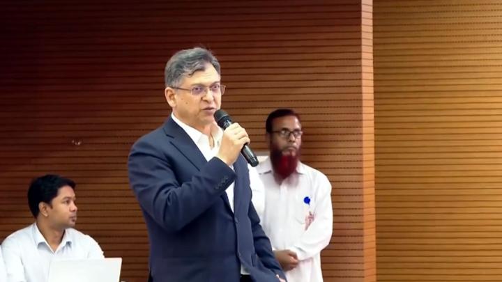 প্রতিরক্ষা বাহিনীগুলোর মধ্যে ভারসাম্য নষ্ট হোক আমরা চাই না : সালাহউদ্দিন